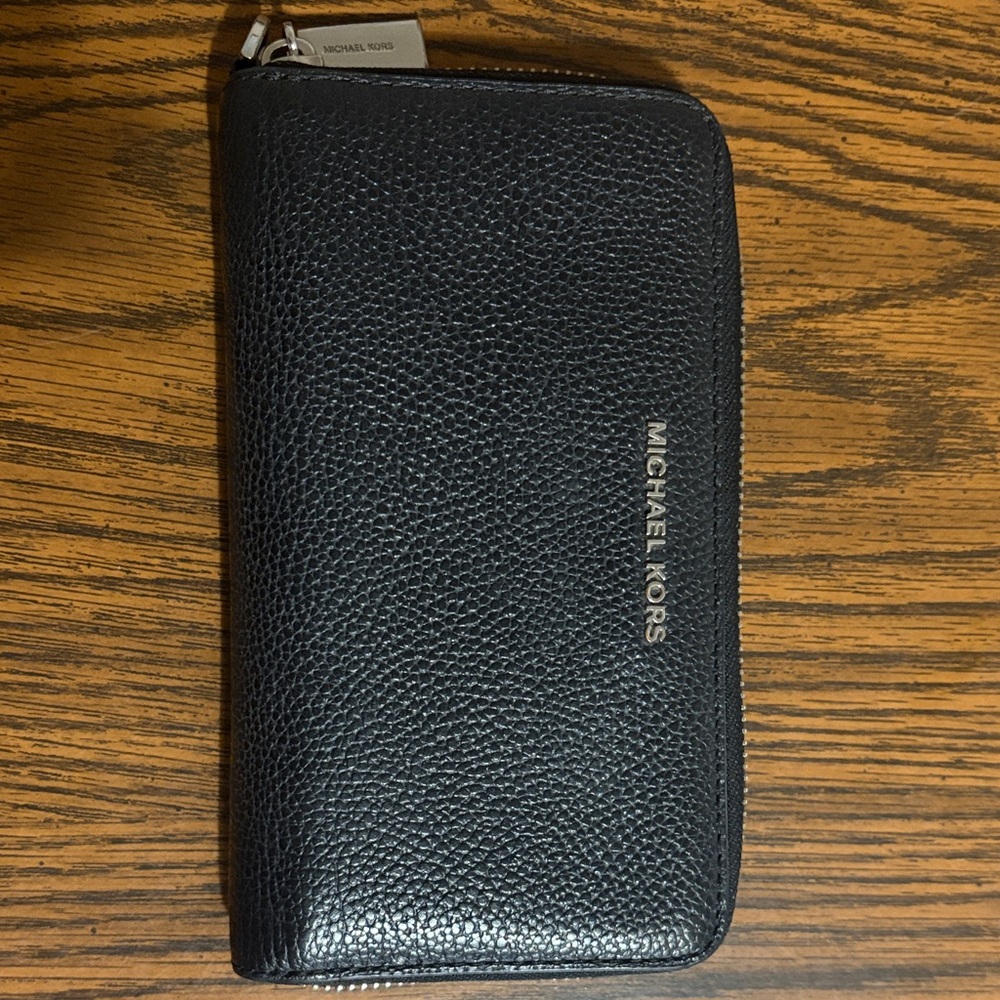 Michael Kors Pebbled Black Leather Zip Wallet